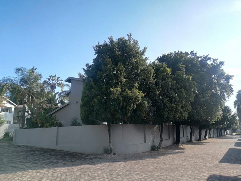 Stunning 2-Bedroom Full 1bath Apartment for Sale – Avon Aire Village, Northriding - Photo 4