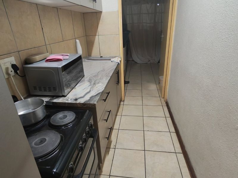 Why Pay Rent? - Photo 5