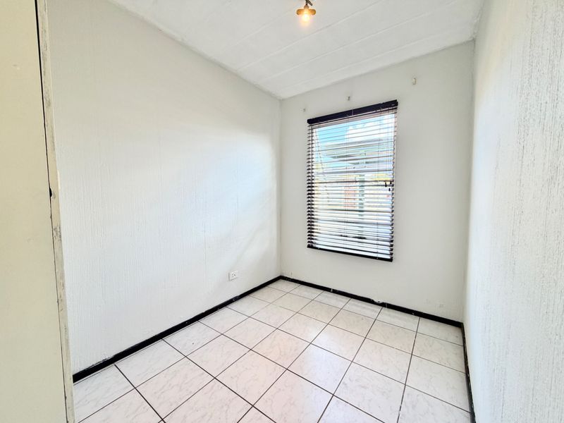 2 Bed Town house in Norkem Park for Sale - Photo 10