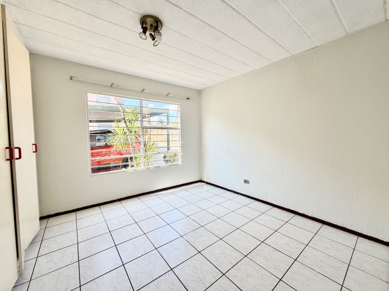 2 Bed Town house in Norkem Park for Sale - Photo 8