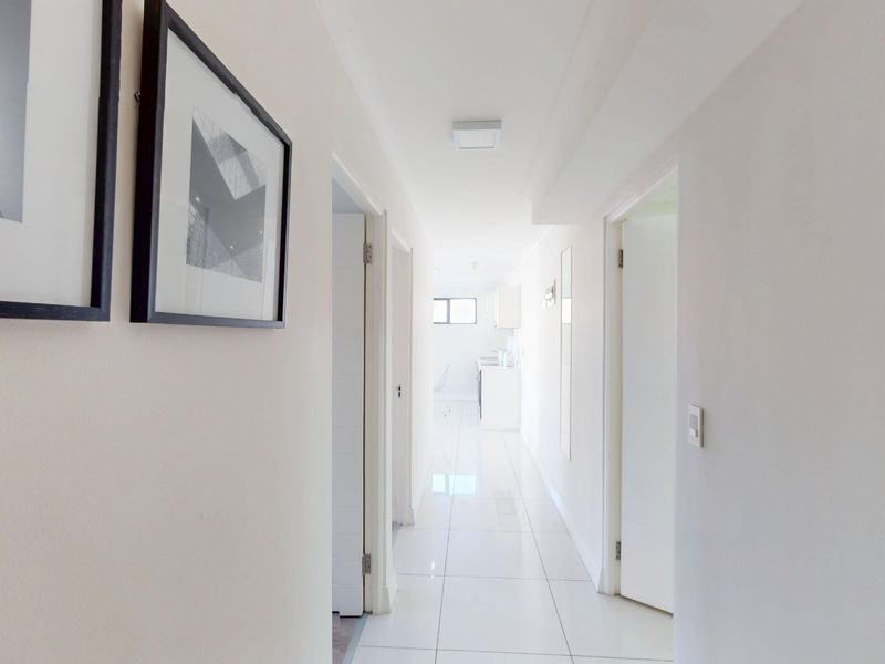 Modern 2 Bedroom Apartment at Chapel Towers – Urban Living in the Heart of Cape Town - Photo 9