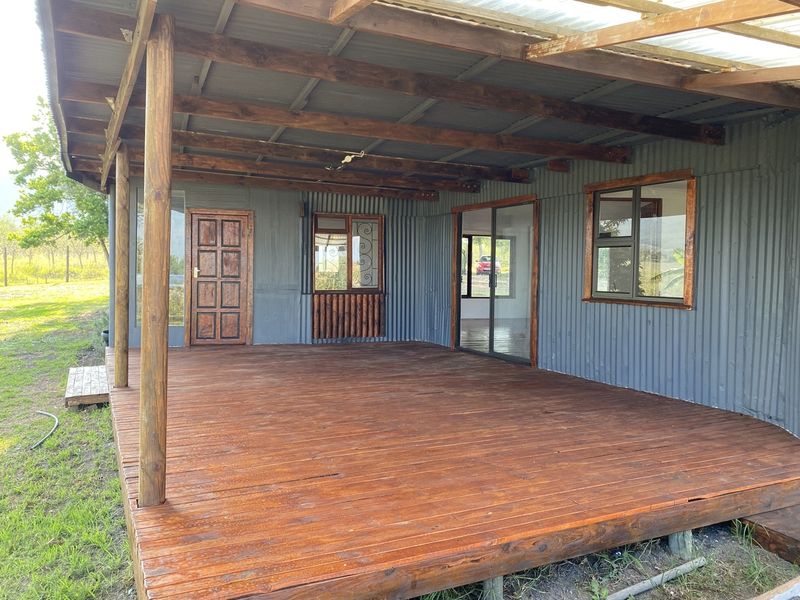 Tranquil 2-Bedroom Country Retreat in The Crags - Photo 4