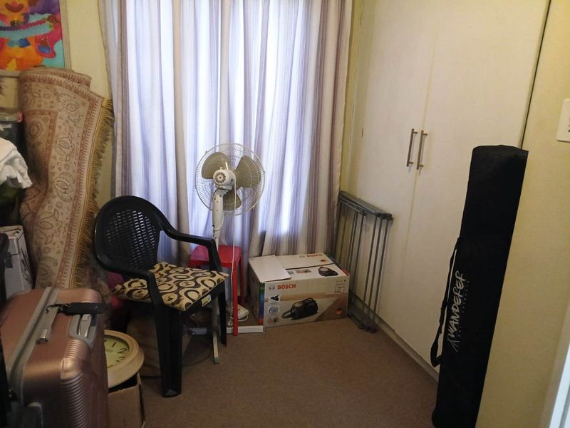 Charming 2 Bedroom Townhouse in Illiondale - Photo 10