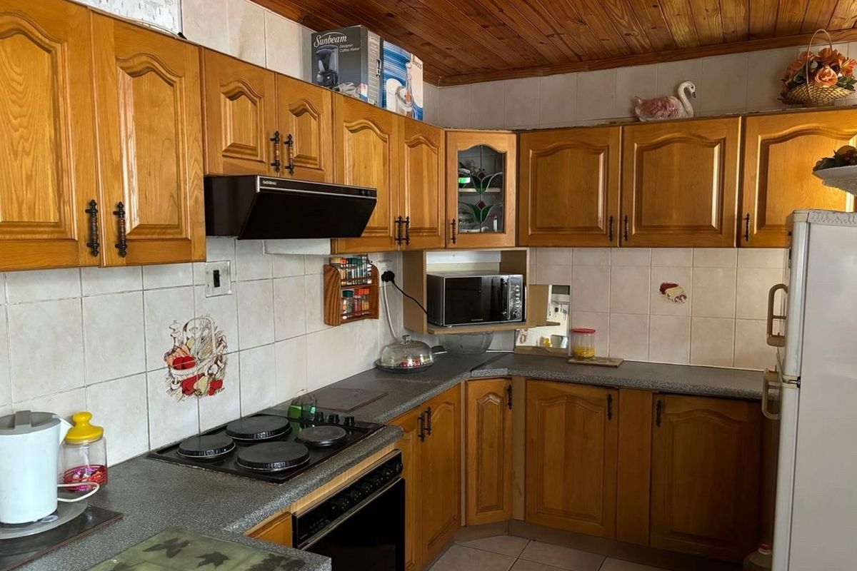 A Solid Family Home with Extra Income – Price Reduced and Open to Offers - Photo 2