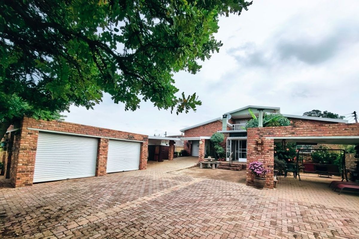 Neat and Comfortable Starter Home - Photo 5