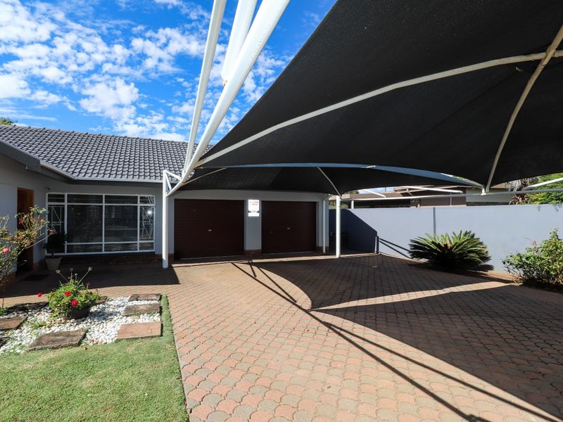 MOVE-IN-READY HOME FOR A BIG FAMILY - Photo 7