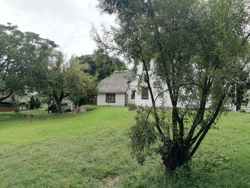 Gust-house apartment property available for rental with open parking - Photo 4