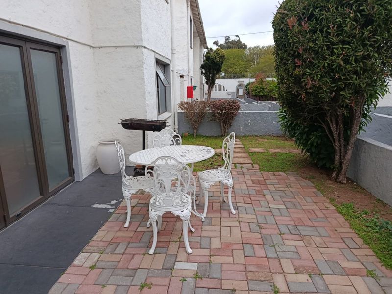 3 Bedroom Duplex For Sale In Sydenham - Photo 6