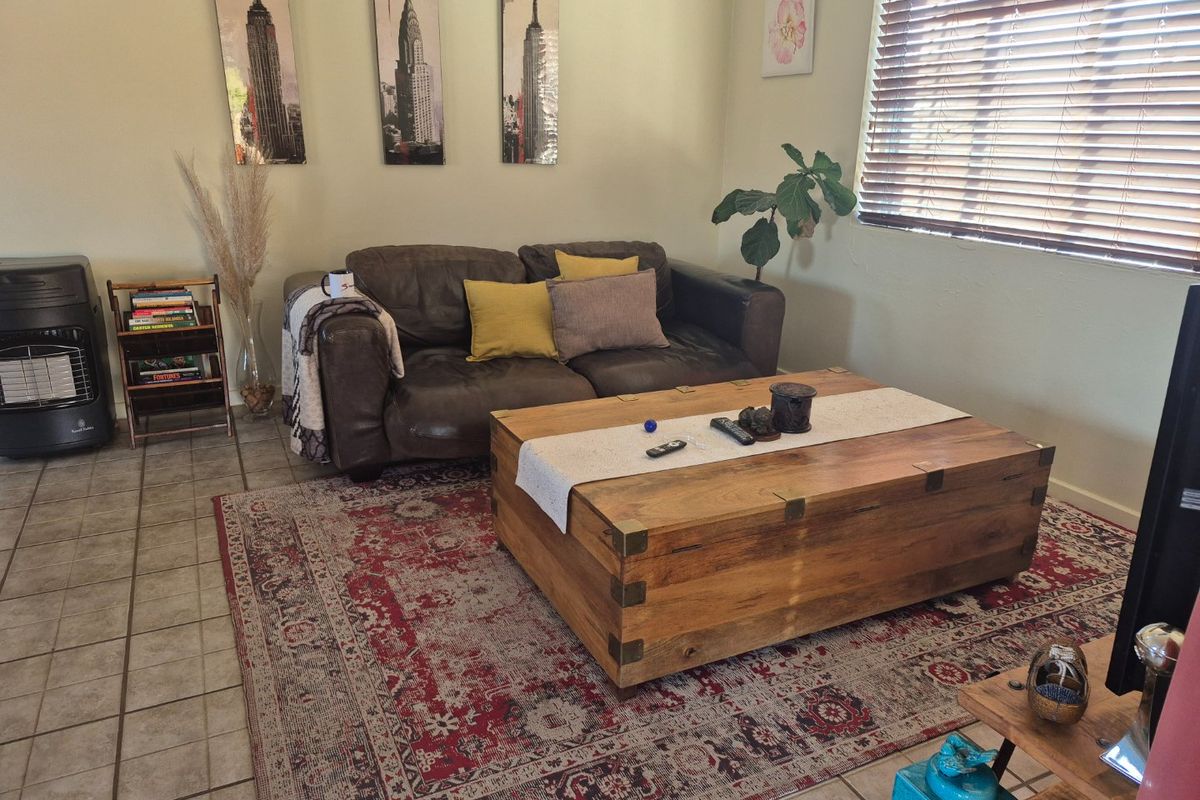 Beautiful and well-maintained unit in a sought after complex in Die Hoewes - Photo 5