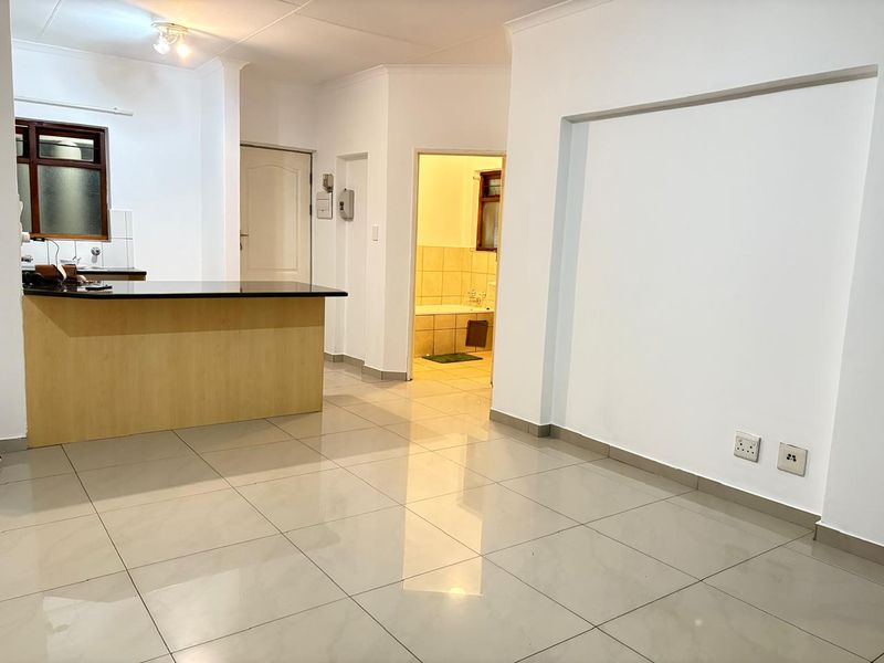 1Bedroom apartment at Protea Estate in Noordwyk - Photo 2