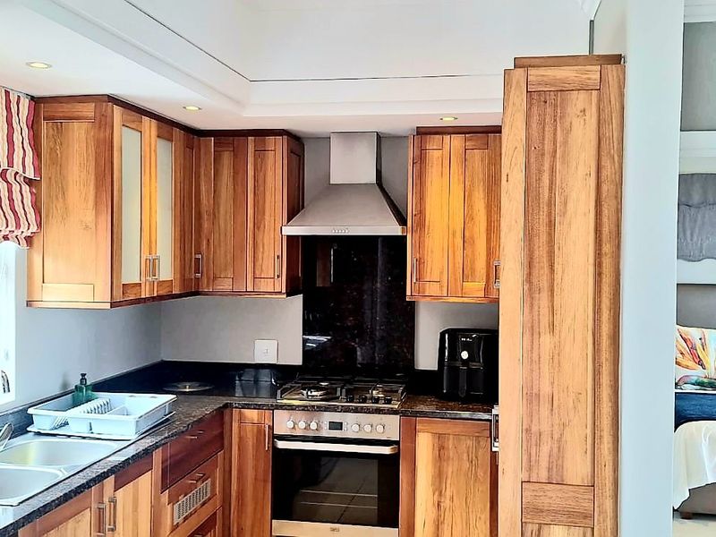 Investment Opportunity: Fully Furnished Seaside Apartment at Brenton Haven - Photo 8