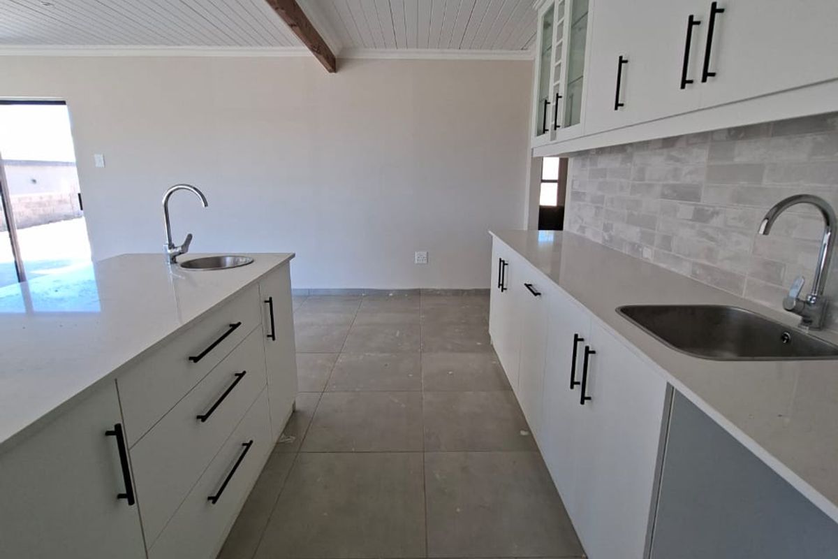 Brand New 3 Bedroom Home for Sale in Groenkloof, Vredenburg - Photo 5