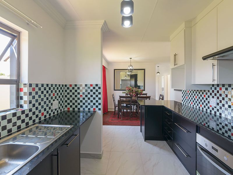 Discover the perfect opportunity to bring your dream home to life with this exceptional plot-and-plan offering. Situated on a generous 307 square meter stand, this property gives you the freedom to design and build a home that truly reflects your personal style, needs, and lifestyle. - Photo 5