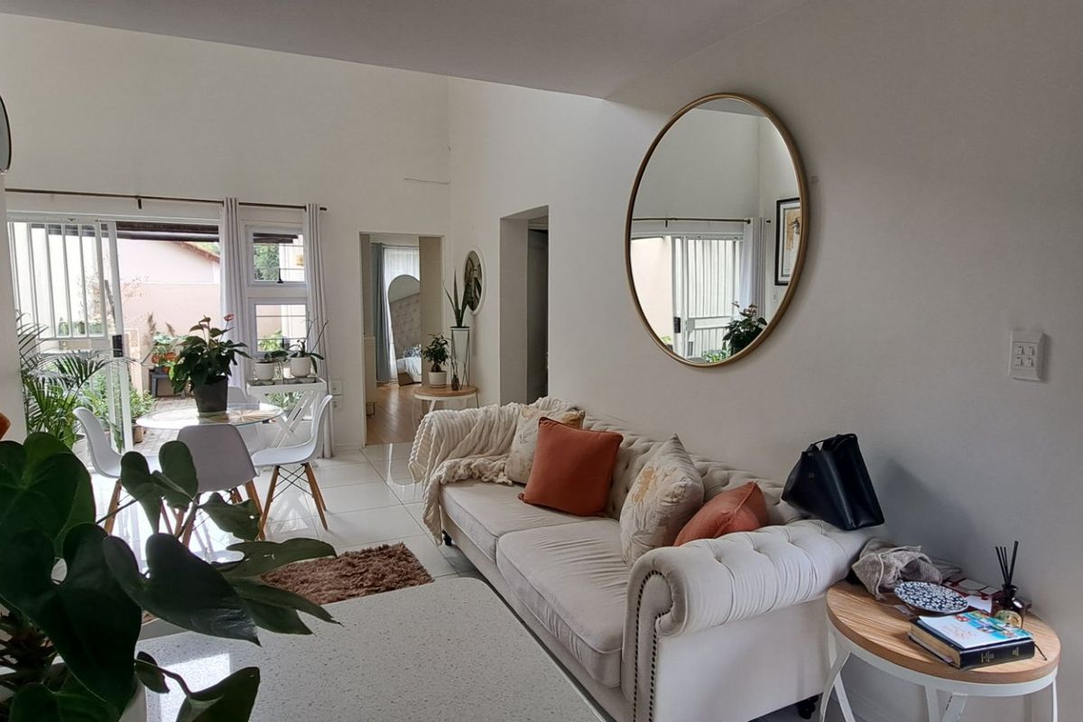 A Stunning Cluster Home – Don’t Miss Out! - Photo 3