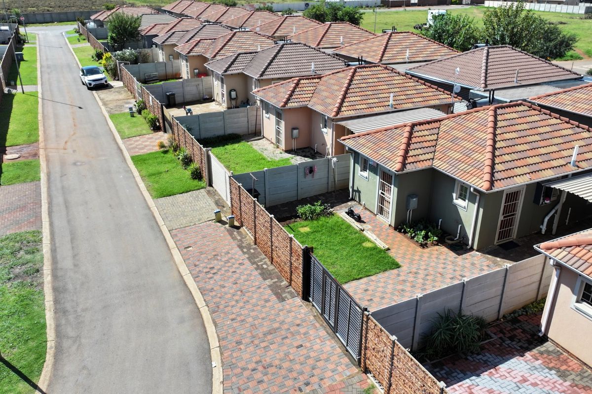 Stunning 3Bedroom House for Sale in Sky City - Photo 5