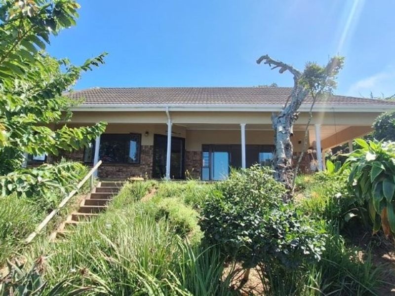 Spacious Family Home In Umtentweni With Beautiful Sea Views - Photo 4