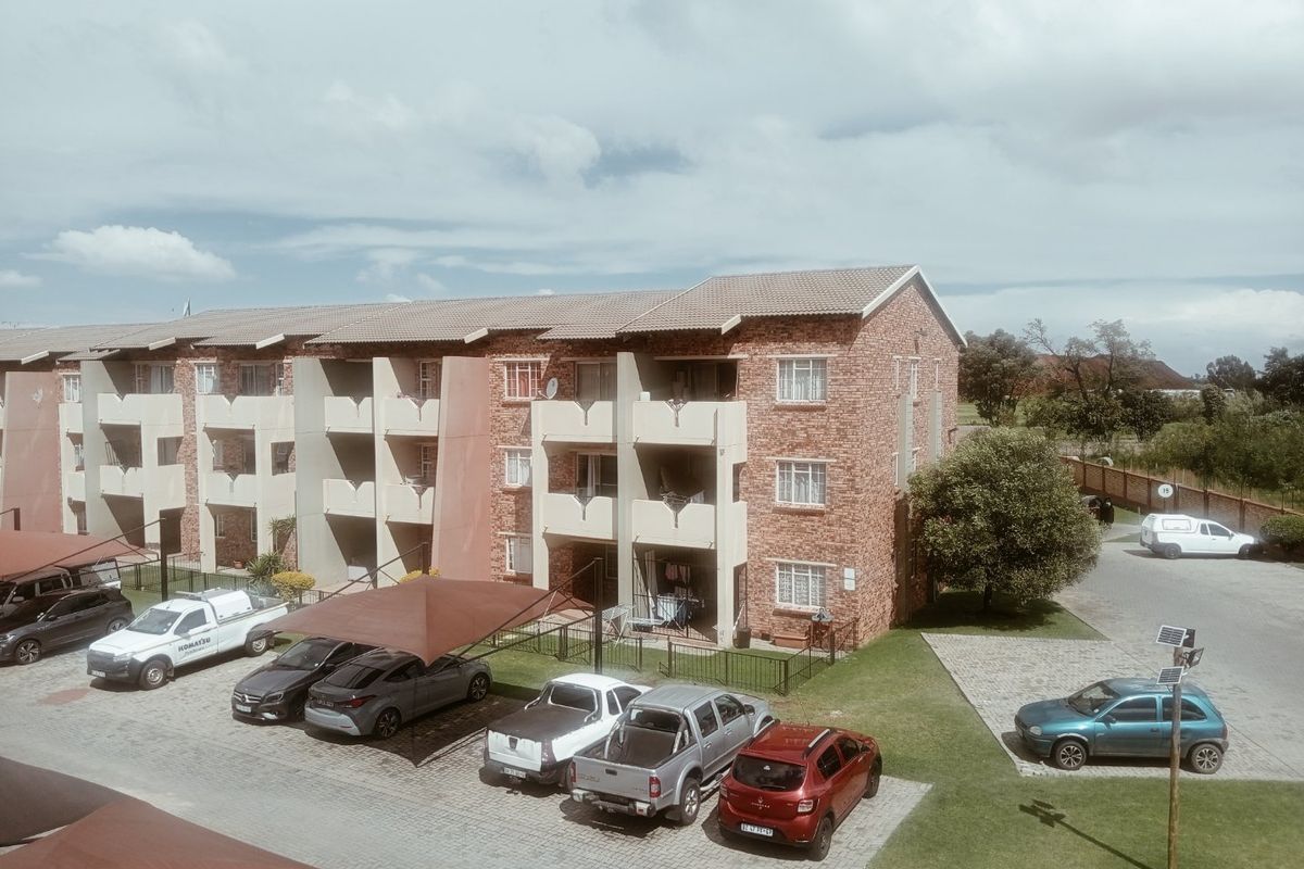 Step into Comfort with this Beautiful 2-Bedroom Apartment! - Photo 3