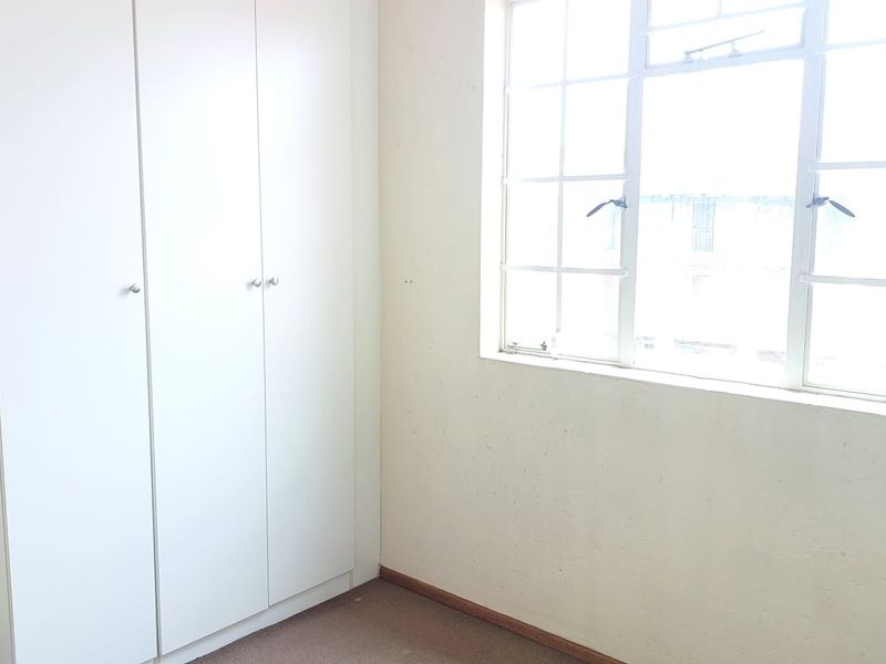 Step into Comfort with this Beautiful 2-Bedroom Apartment! - Photo 10