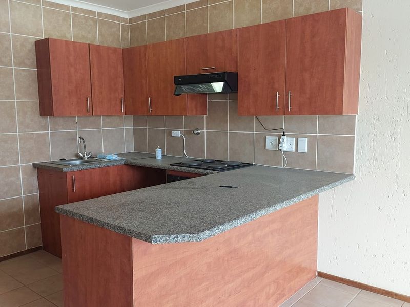 Step into Comfort with this Beautiful 2-Bedroom Apartment! - Photo 8