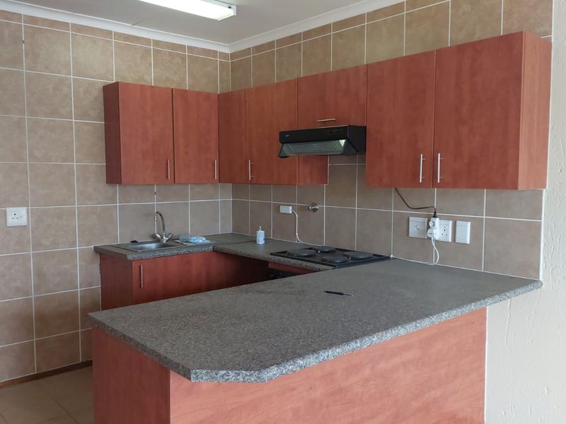 Step into Comfort with this Beautiful 2-Bedroom Apartment! - Photo 7