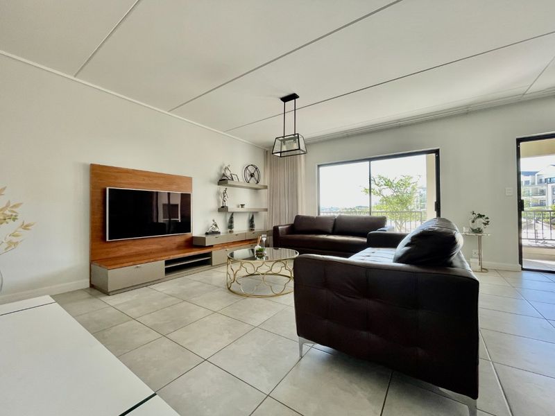 3 Bed 2 Bath 1st Floor For Rent - Photo 3