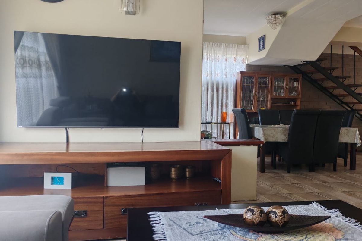 Stunning and neat duplex to rent in Eldoreigne - Photo 5