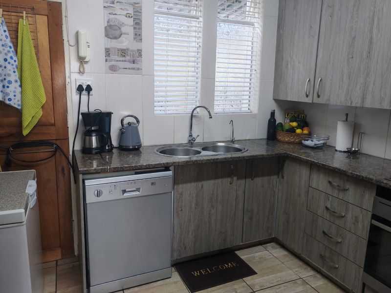 Stunning and neat duplex to rent in Eldoreigne - Photo 6