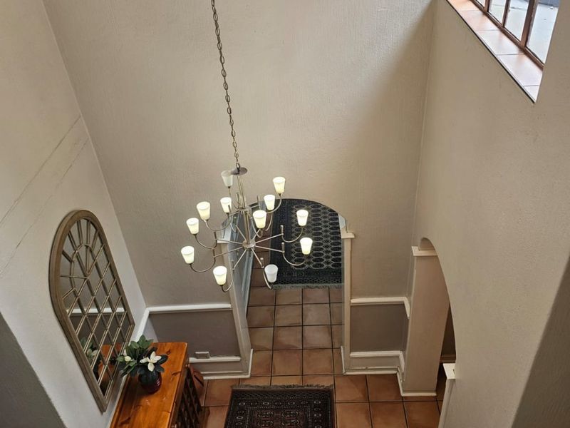 Hidden Gem in the Heart of Brooklyn – Spacious 4 Bedroom Home - Photo 10