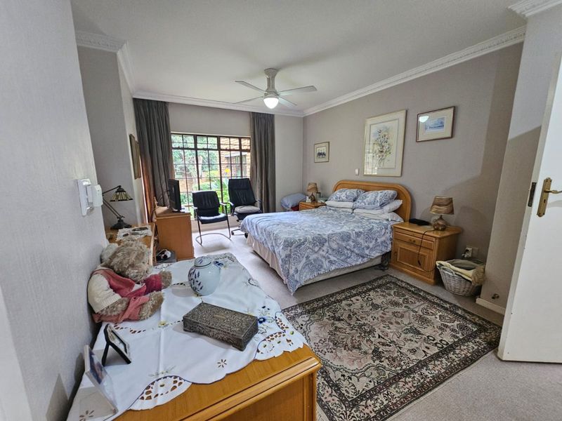 Hidden Gem in the Heart of Brooklyn – Spacious 4 Bedroom Home - Photo 7