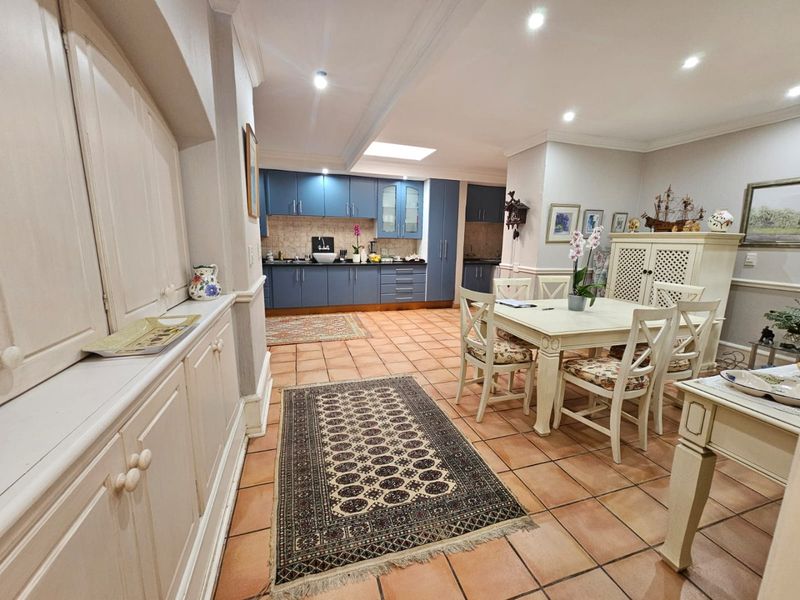 Hidden Gem in the Heart of Brooklyn – Spacious 4 Bedroom Home - Photo 6