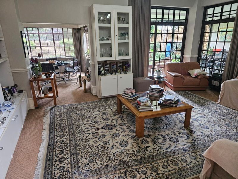 Hidden Gem in the Heart of Brooklyn – Spacious 4 Bedroom Home - Photo 3