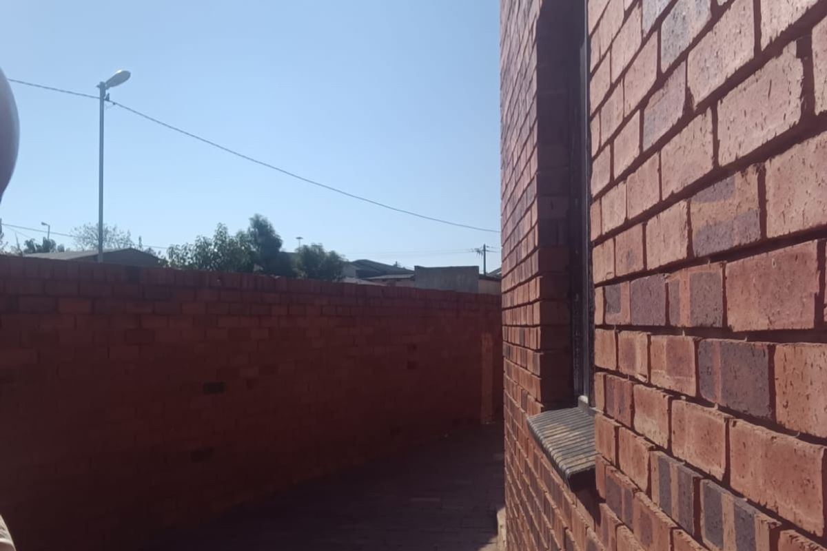 Renovated Property in Stratford for Sale - Photo 5