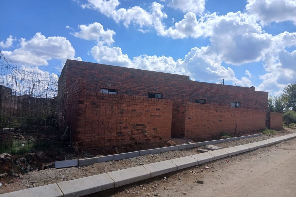 Renovated Property in Stratford for Sale - Photo 3