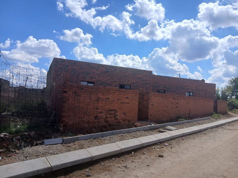 Renovated Property in Stratford for Sale - Photo 3