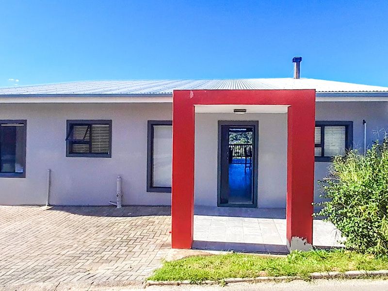 Perched Up High Without Needing Wings in Sought After Beacon Bay With Beautiful Views - Photo 4