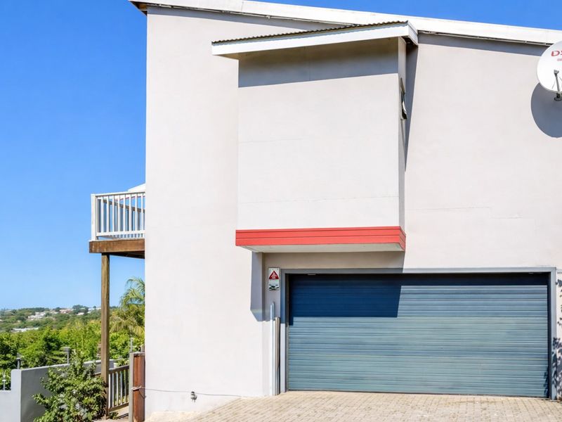 Perched Up High Without Needing Wings in Sought After Beacon Bay With Beautiful Views - Photo 3