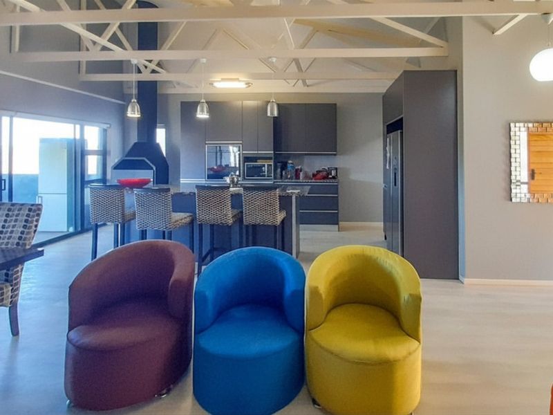 Perched Up High Without Needing Wings in Sought After Beacon Bay With Beautiful Views - Photo 8