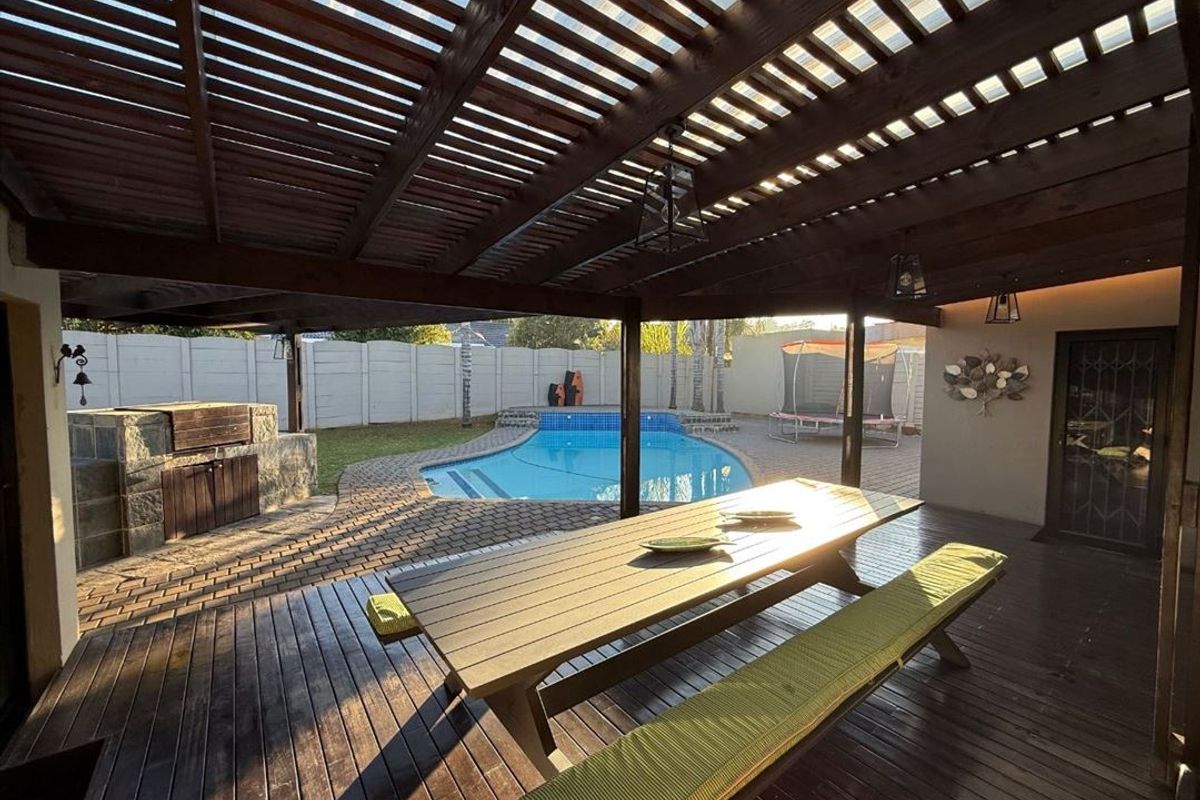 Design Excellence Awaits! - Photo 3