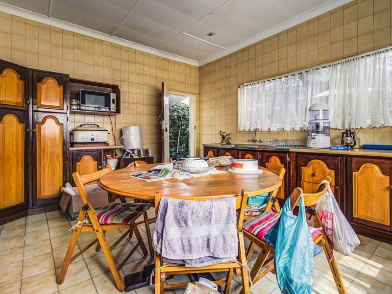 A VINTAGE GEM WITH ROOM TO GROW - Photo 4