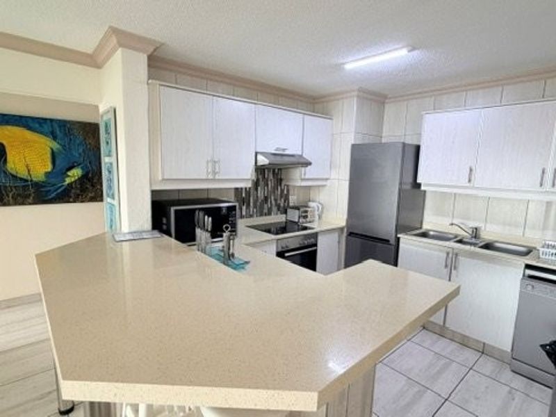 Stylish Coastal Living With Exceptional Sea And Beach Views at Laguna La Crete - Photo 8