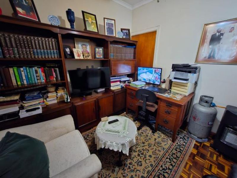 5 BEDROOM HOUSE FOR SALE IN SUNNYRIDGE - Photo 6