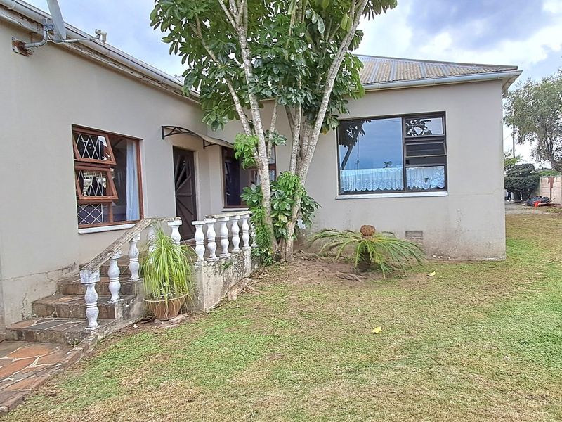 LOCATION!! Location is the Key! Calling all investors/companies for this centrally situated property in popular Berea in East London. - Photo 2