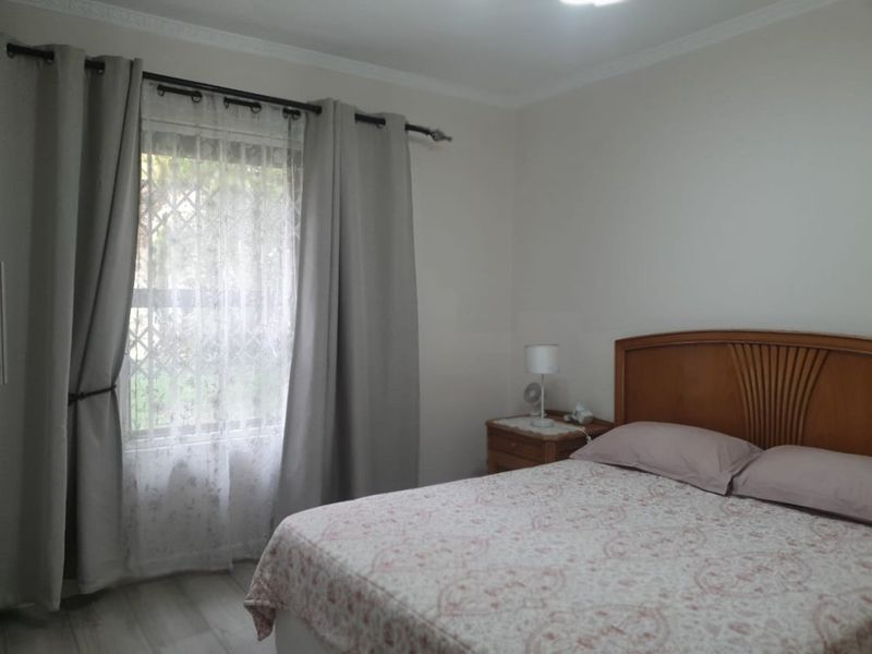 Stunning Edenvale Townhouse with Fibre Living - Photo 6