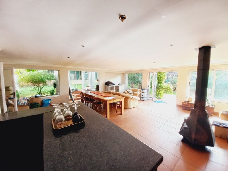 Primrose Gem: Spa cious family home with braai - Photo 8