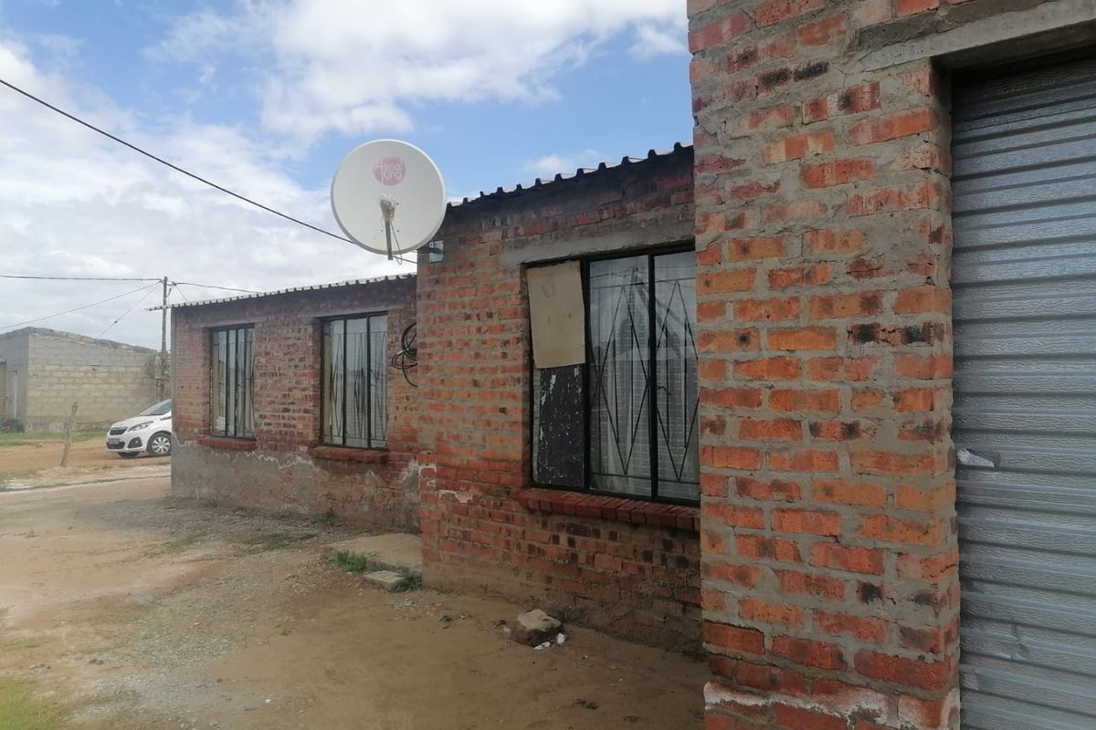Lovely 3 bedroom House for sale in Bergman, Bloemfontein - Photo 5