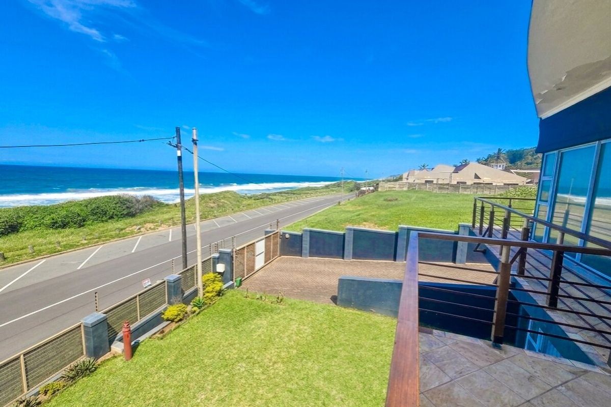 Coastal Living With Uninterrupted Sea View In La Mercy, KZN - Photo 5
