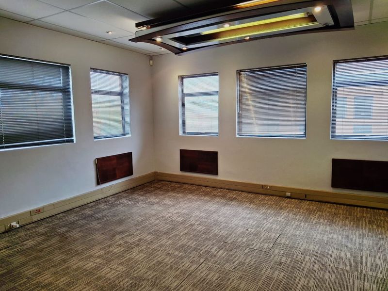 Prime step-up office space | Boardwalk Office Park - Photo 8