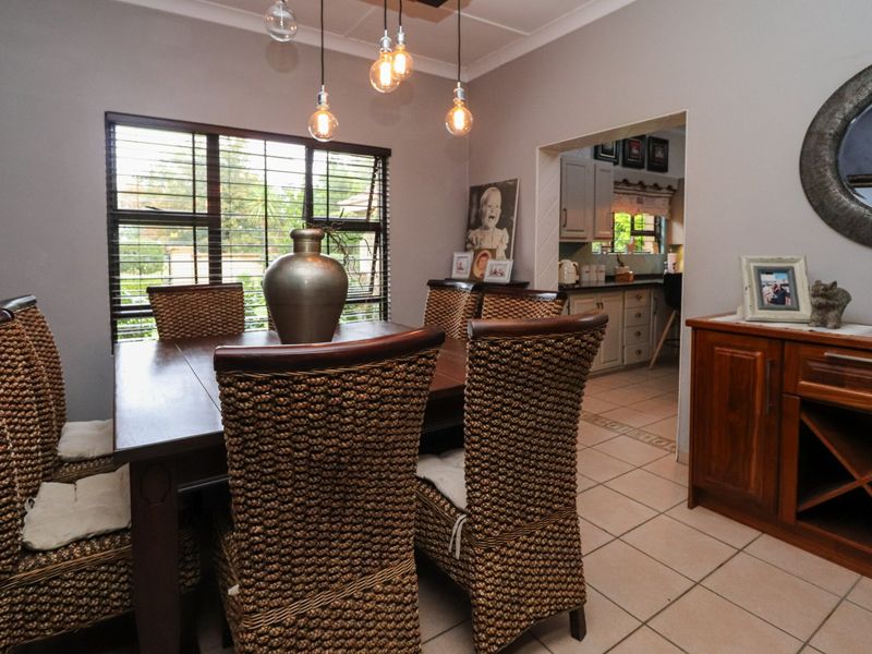 A Move-In-Ready MASTERPIECE Designed for Exceptional Family Living - Photo 10