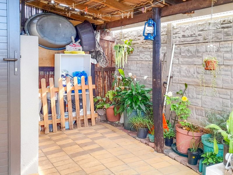 Modern Comfort ×2 – Gonubie Lifestyle Gem. Many Lifestyle Options Including Investment Opportunity in Gonubie, East London - Photo 9