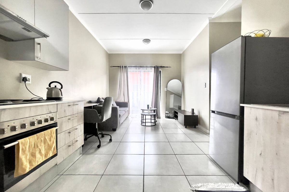 1 Bedroom For Sale - Photo 2